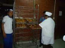 imgi_37_Small_escabiladero-con-latas